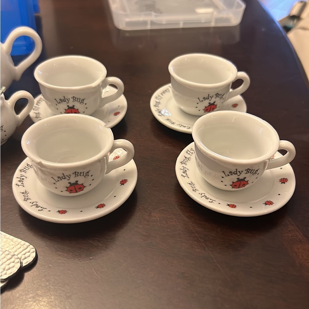 Miniature LadyBug Tea Set - Picture 3 of 6